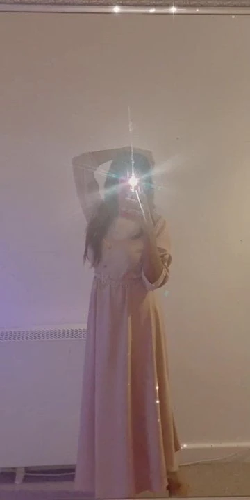 Bengali east London milf in heels