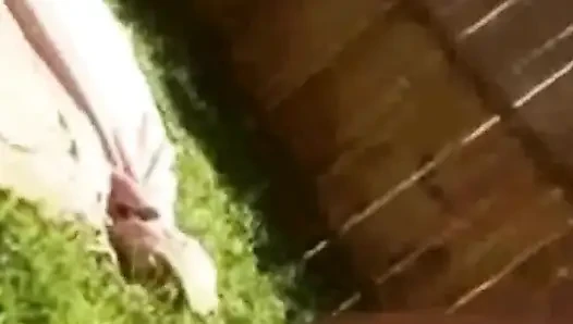 Petualangan liar brandon di luar ruangan