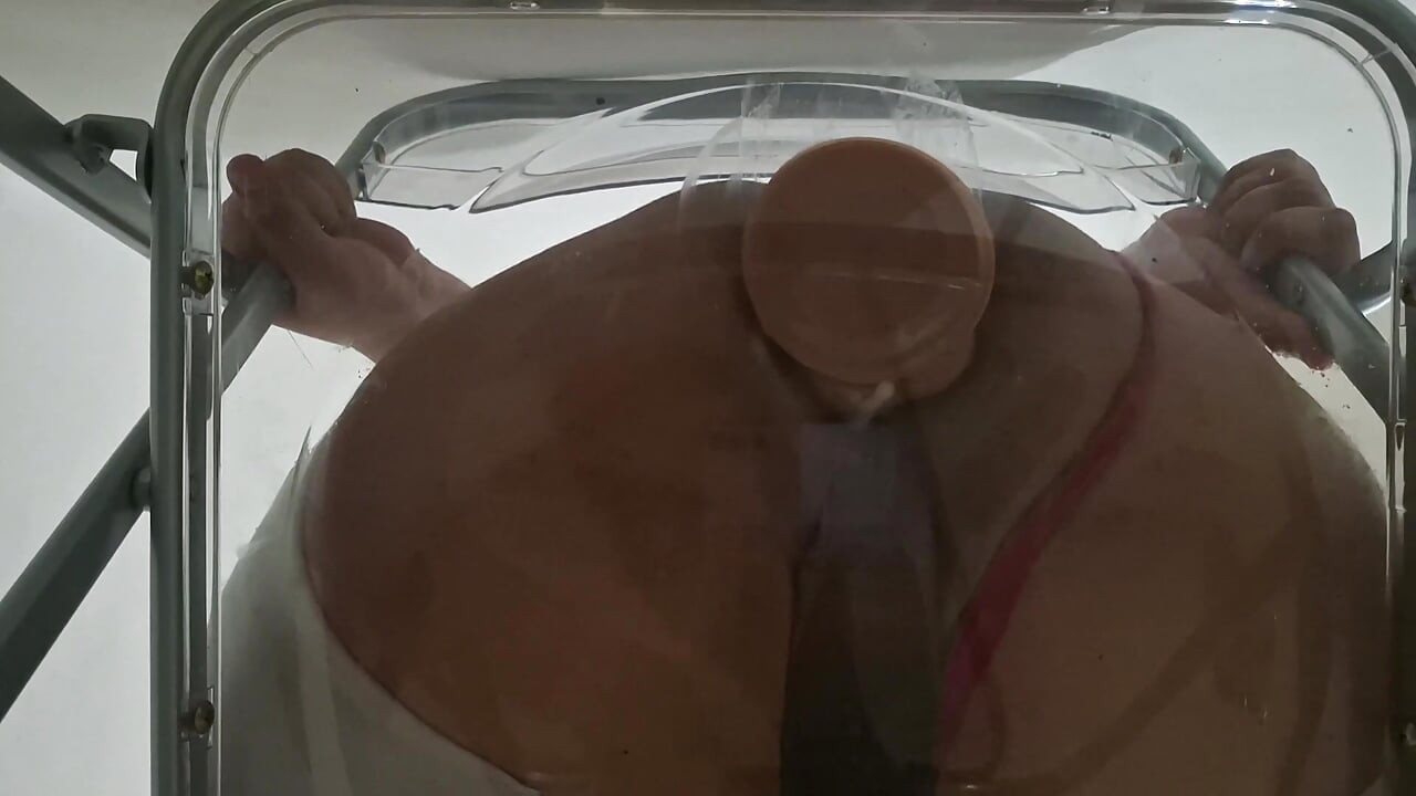 Trans Fat Ass Gwen Facesitting and Anal Fucked with Creampie through Clear Chair for the First Time.