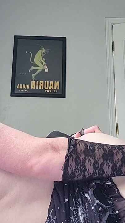 Having some fun alone | Clip 2