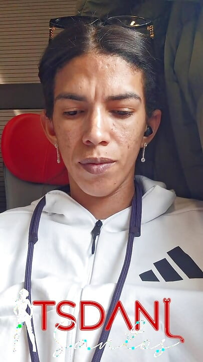 Follow Me TS Dani Santos