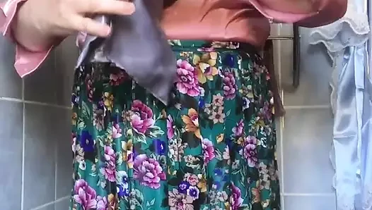 Sidik duşu almak için burjuva kıyafeti içinde bölüm 2