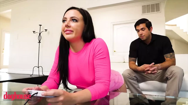 Jon Rogue Says To His Stepniece That He Sucks At Games