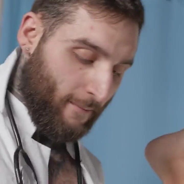 Twinkpop  - Dr. Tony D'Angelo is peeking through the gloryhole he found, watching the nurses fucking in the next room