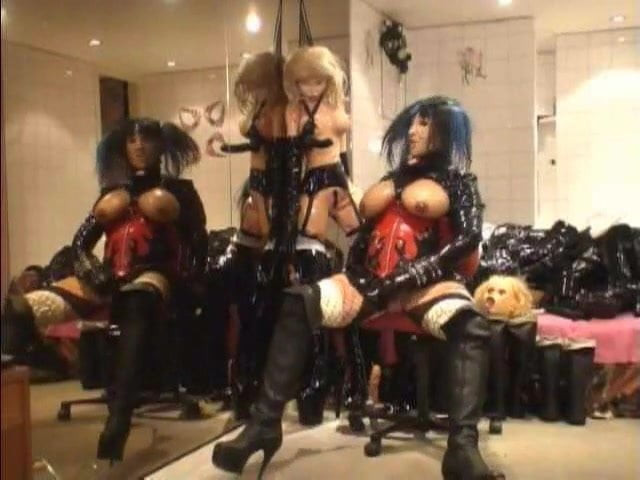 Roxina Dildo Doll X