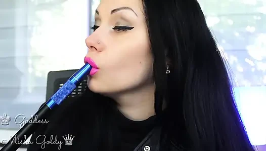 Komm zu meiner großen lila verführung und großem hookah-rauch!