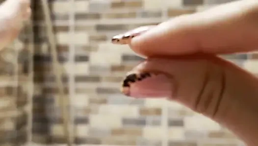 Woman Waits for Everyone to Leave the House so She Can Go Out to the Patio and Masturbate Her Pink Pussy to Her Heart's Content.