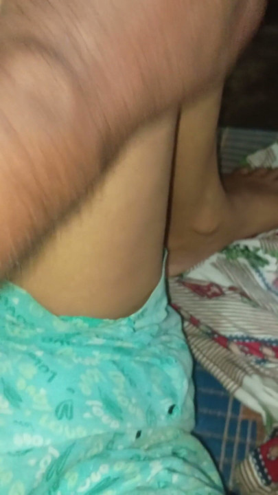 Bhabhi ki mast chuchi | Clip 1
