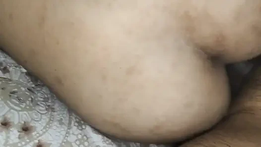 Деревенская девушка, жаждущая секса, я больше не могу всё это терпеть.!!