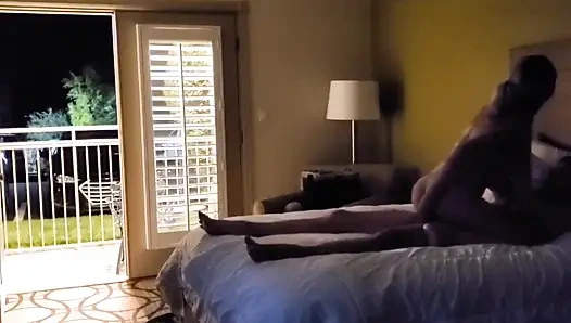 Sinsi evli kadın bir gecede 3 kez riskli seks