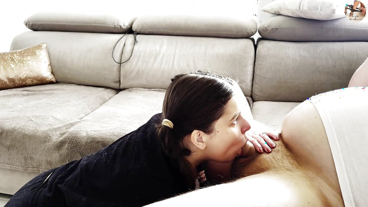 Amateur Cumslut Blowjob Queen Sucks and Swallows