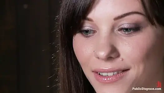 Kutsal ağzı açık deliği!! Rus anal kraliçe Alysa ile epik anal!!