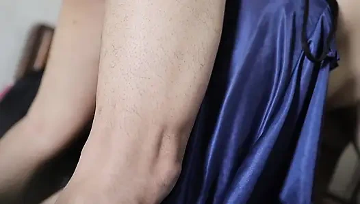 Indo-Mädchen trägt keine Unterwäsche mehr, sauber, sauber, plötzlich kommt es zum neuesten Indo-Porno-Entot