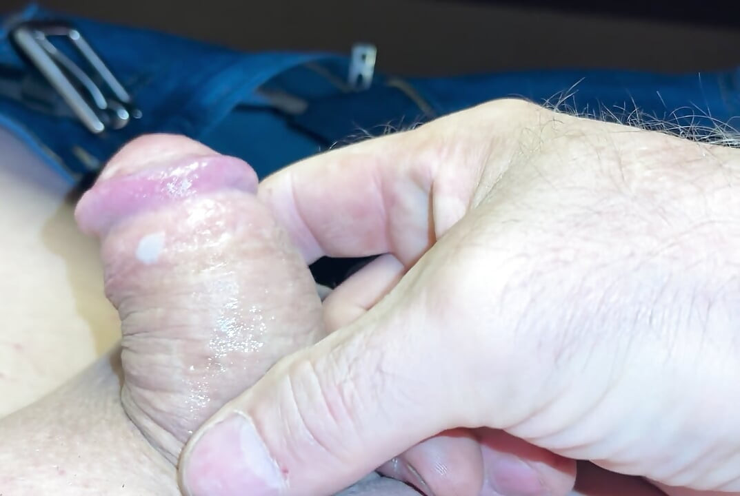 I want to stick my tiny cock in your ass