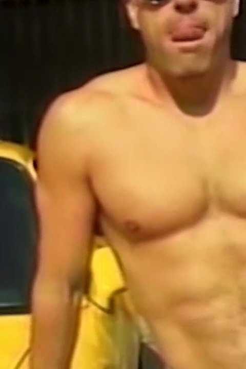 Hot Dicks Outside Scene 3: Muscular Friends Want to Fuck Each Other's Asses While Cruising