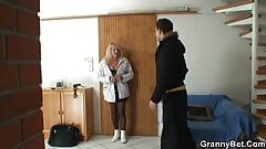Tricky guy picks up mature blonde and fucks her