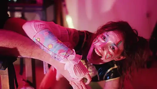 Joy the palyaço röportajı lateks kadın egemenliği gıdıklıyor azdırıyor ve oyuncu kontrolü