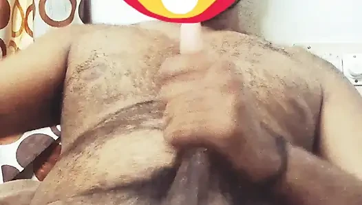 Çıplak mallu kıllı model yatak odasında mastürbasyon yapıyor