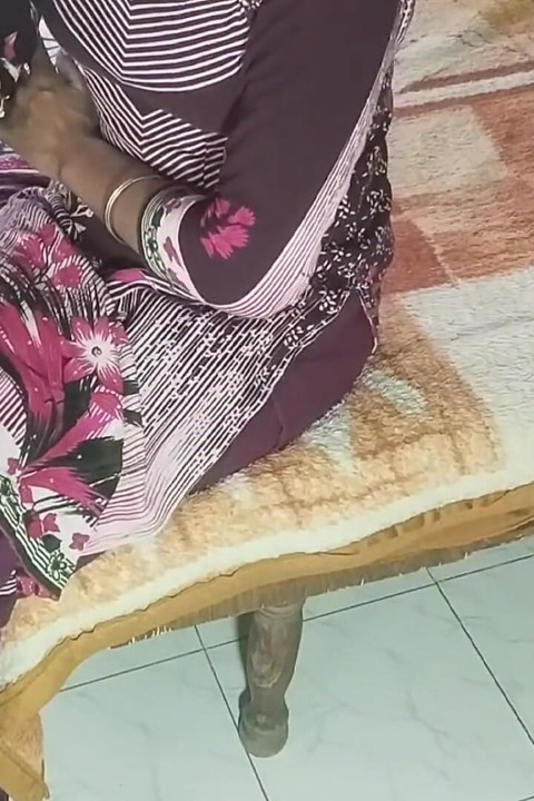 Your Lovely Preeti Having Sex with Her Lover in Doggy Style