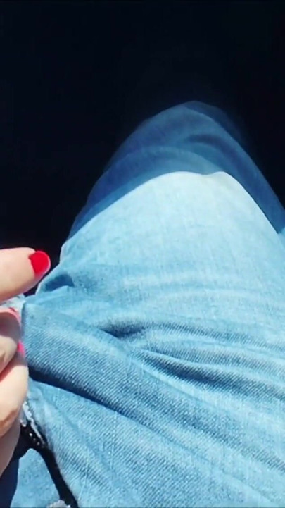 10 minutes of handjob in traffic, public handjob! | Clip 1