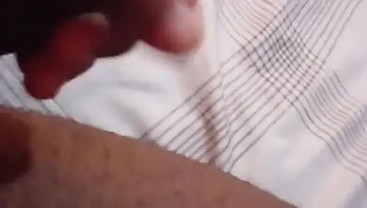 Ben şarkı söylerken yarak yükseltiyor