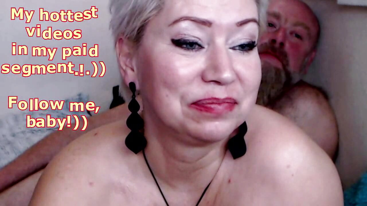 Uma menina adulta e um pau .!. (61)