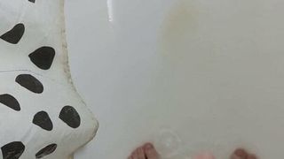 Youngcock Sunny Piss under the Shower
