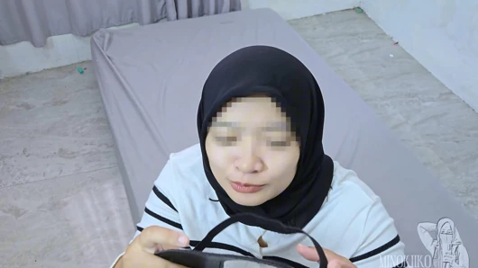 Hijab Girl Enjoy The Pain For The First Time - Minokiiko