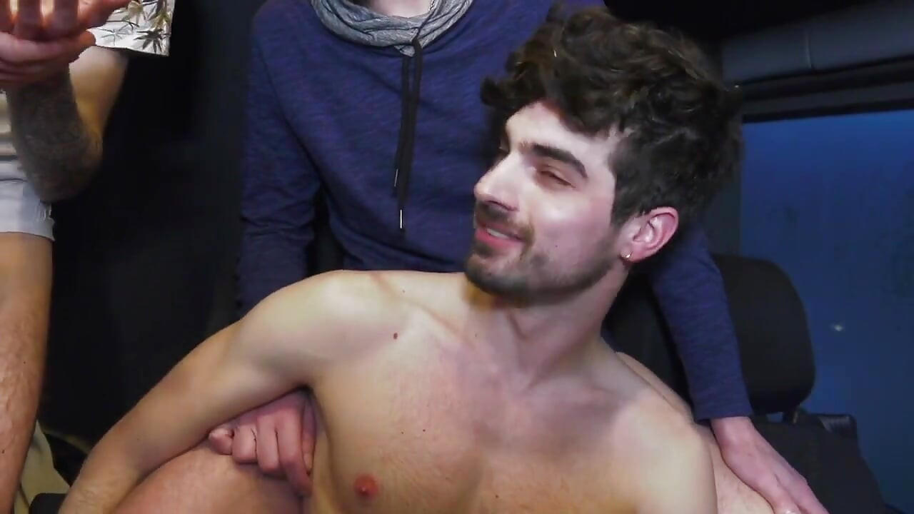 Amazign gang bang in bus oin the road in Paris 2