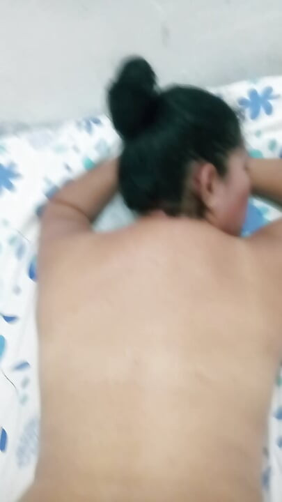 Valquiria garganta profunda duro