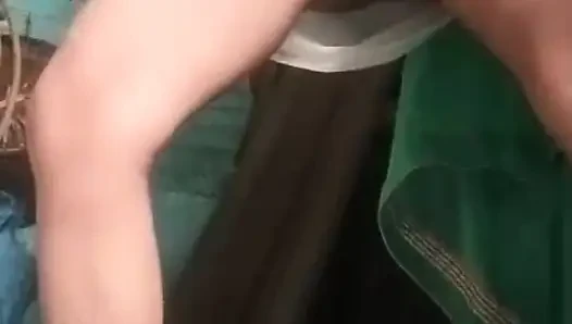 Hotty girl sister-in-law fingered her pussy