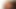 ブロンドの美女がきつい膣を指で刺激してオーガズムを迎える