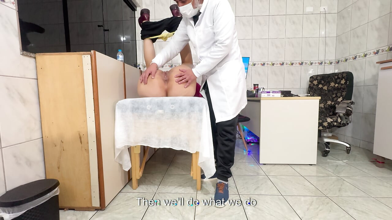 의사는 더 많은 애널 섹스를하고 플러그를 사용하는 것이 좋습니다 제안했다.