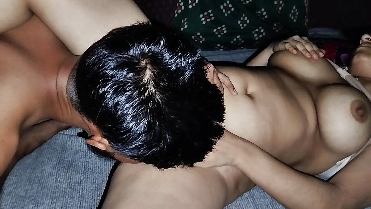 Indian Hot Village Girl Full Hardcore Sex in Hotel Room.