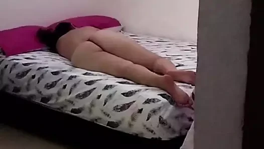 第2部分 秘书婊子在办公室被老板怀孕