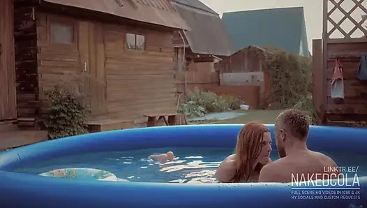 Nudisten im sommergartenpool - pov-schwanzlutschen - NakedCola
