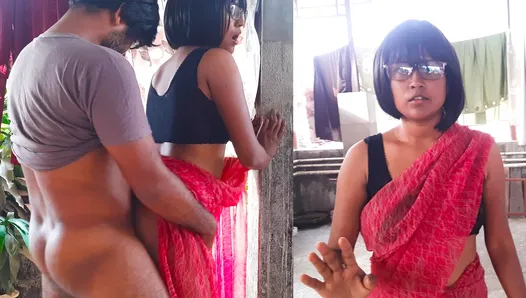 Makan Malkin ko Chodna Para - Indian Bhabi in Red Saree - Homemade Hindi Sex Story