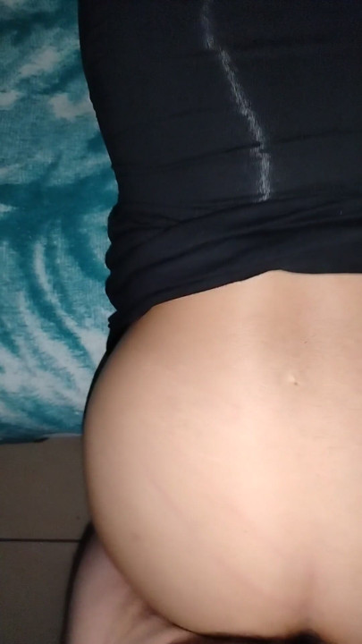 Michelle's ass is very tight, I couldn't fuck it | Clip 1