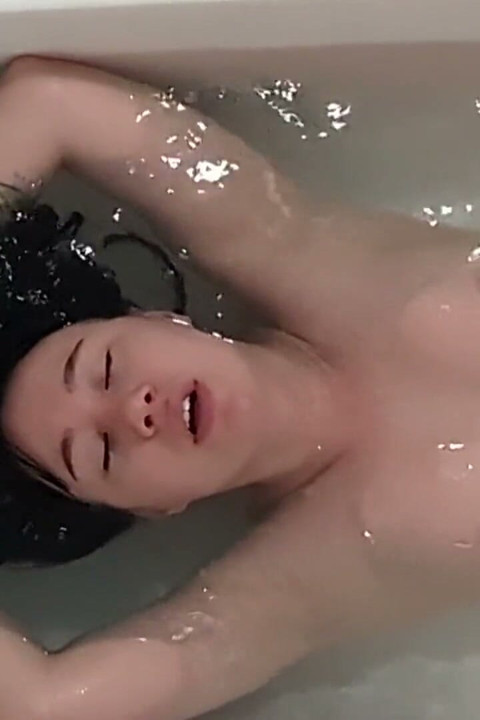 Bathtub Breath Play Tight Pussy Fuck