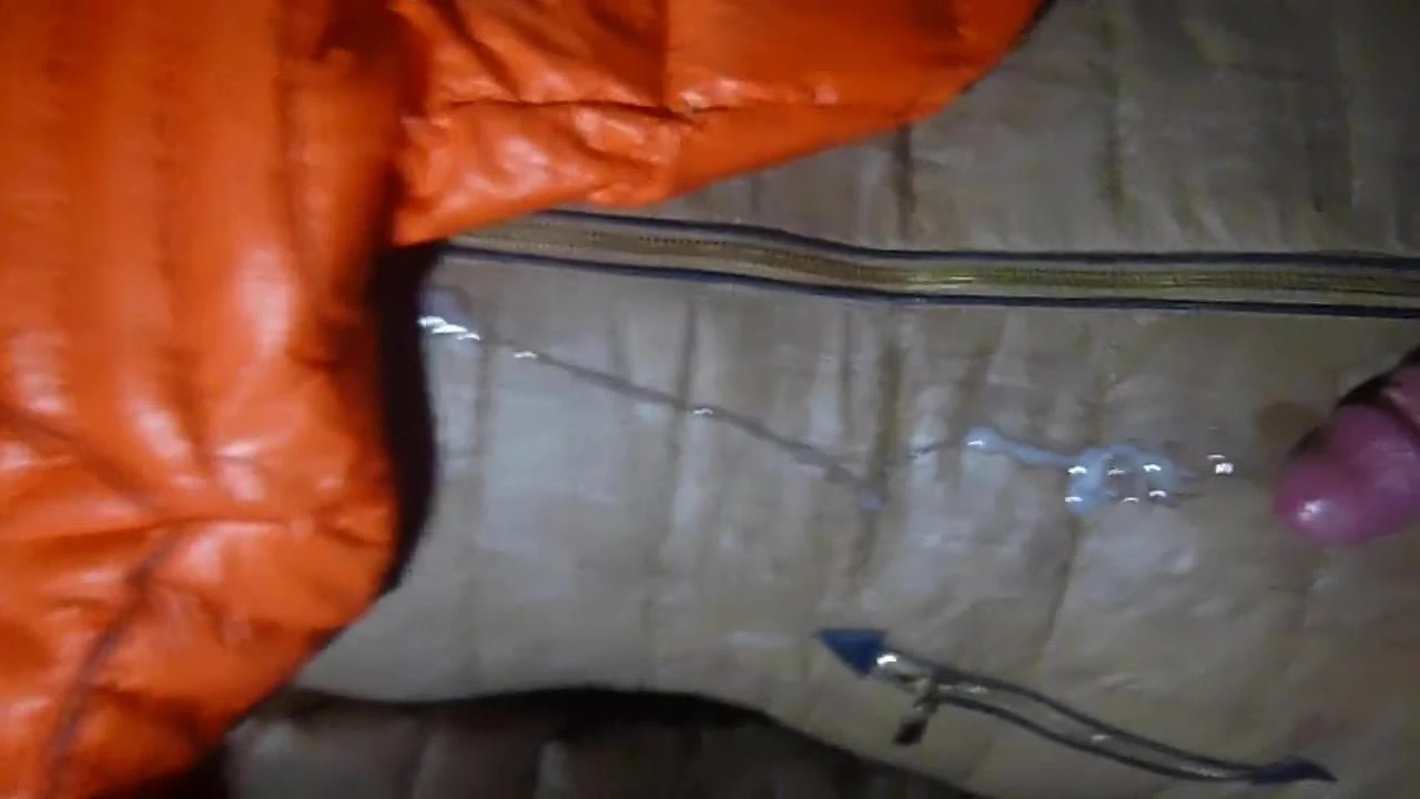 Moncler Jackenmädchen schwul