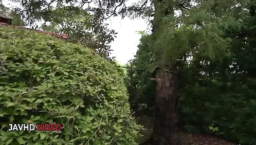 Anna Anjos explosive blowjob-show im freien in japan!