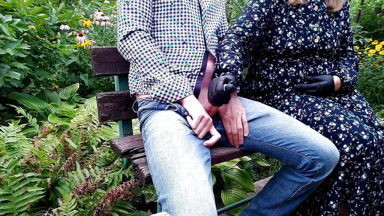 Mega συλλογή με καυτά χύσια - μόνο για ενήλικες!