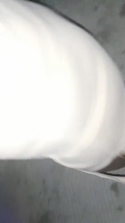 Μετά το πάρτι, η φίλη του φίλου μου μου έδωσε τον κώλο της στο δρόμο | Κλιπ 1