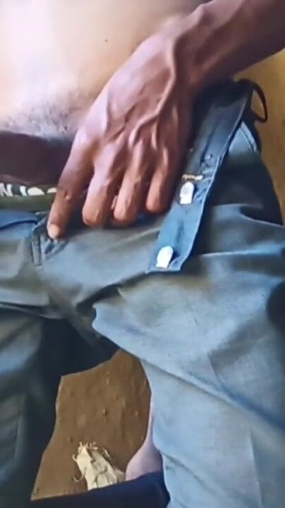 "हॉट बड़ा लंड" से जोरदार पल