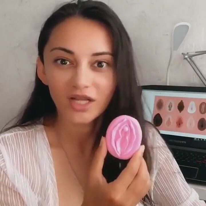 Sex Education: How to Lick Pussy Good