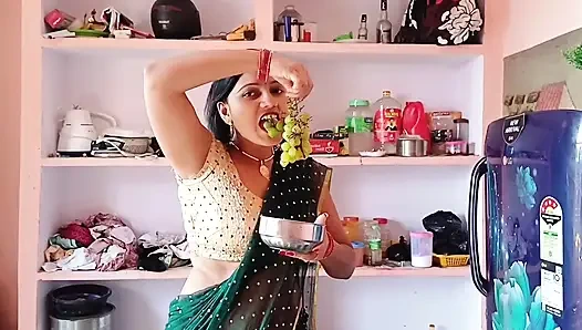 Indischer desi, harter sex im freien mit jungem dorfmädchen im wald