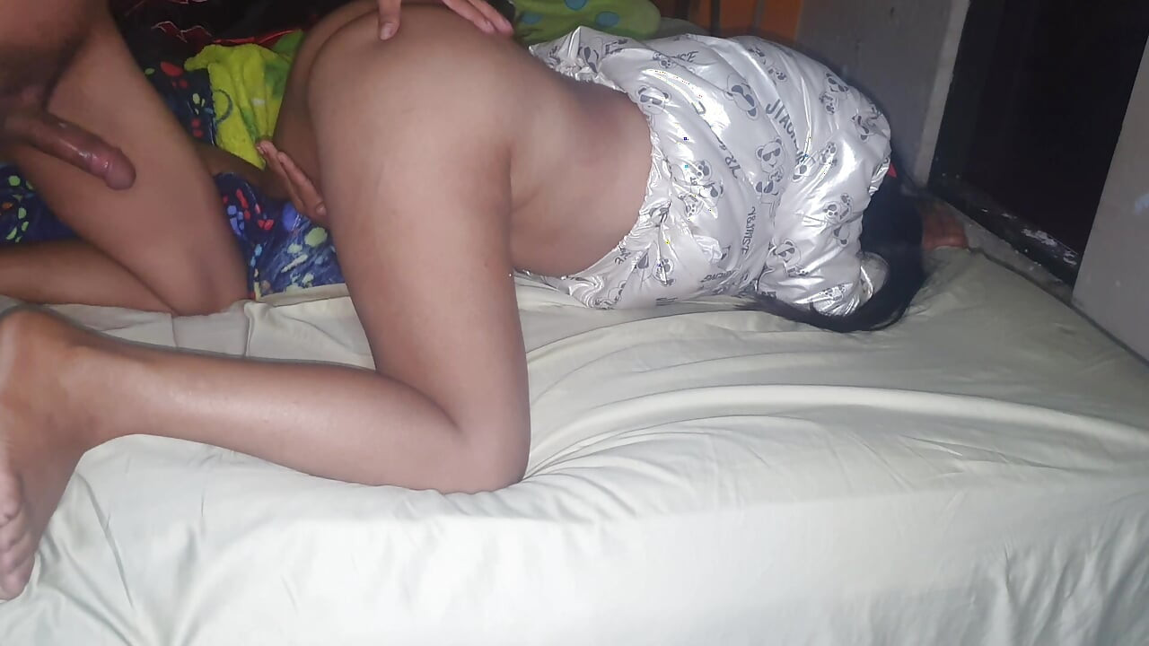 Thật là một cái mông tròn trịa ngon lành