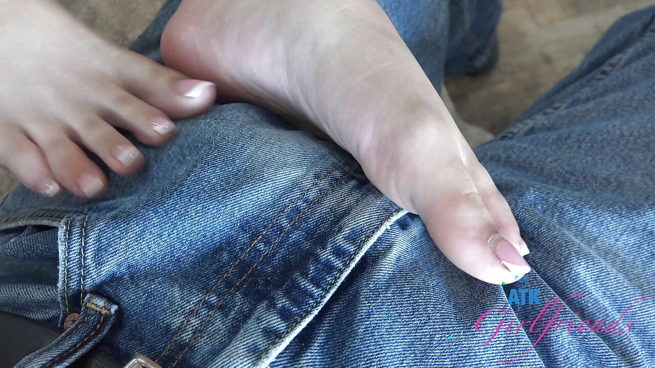 POV Selena Sativa Creampie Fuck: Pussy Eating Cum, Blowjob, Footjob & Smoking Break