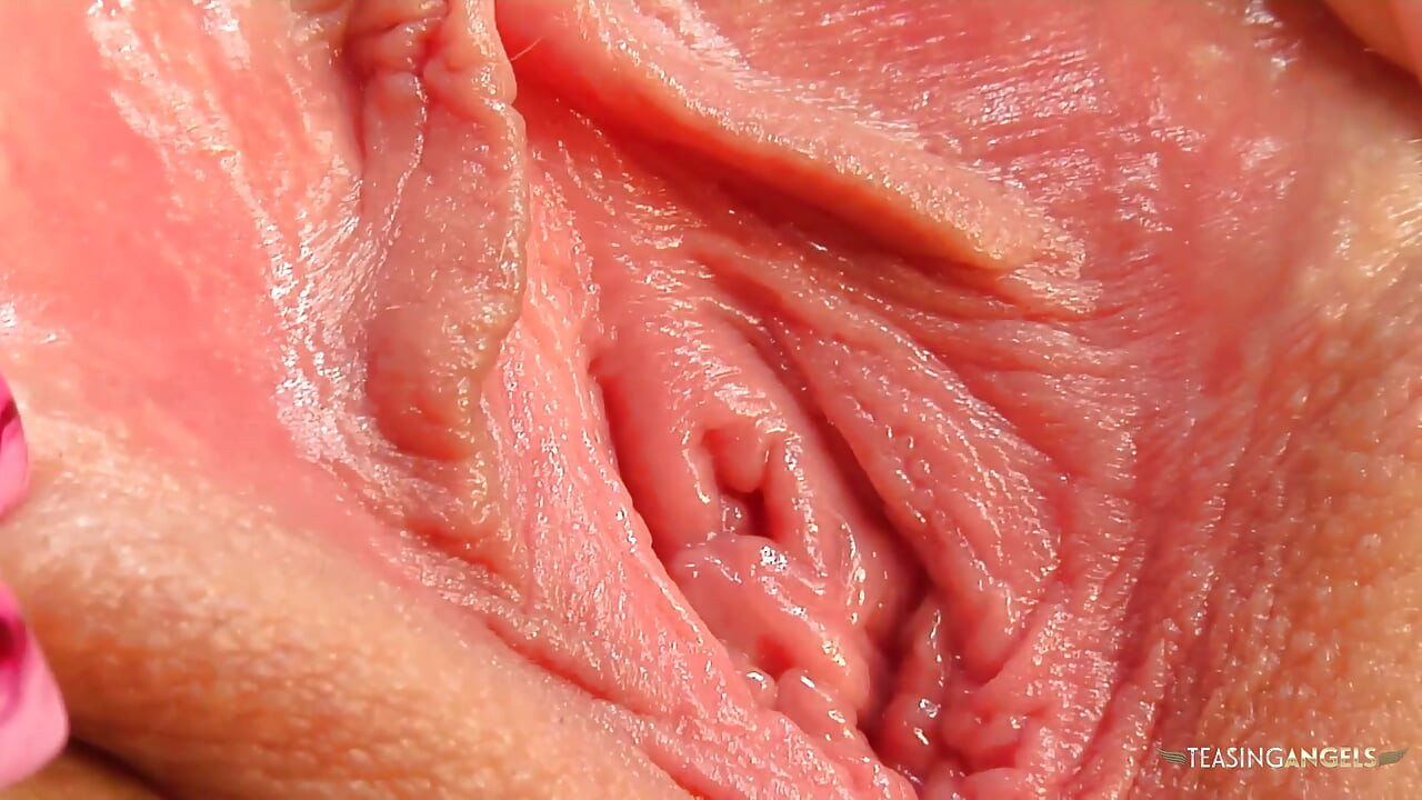 Jenna Sweet in her special solo girl masturbation and tight pussy orgasm