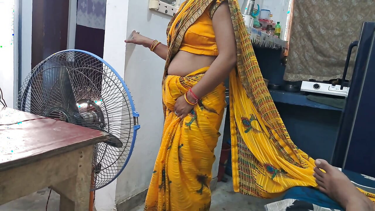 हॉट इंडियन देसी भाभी बड़े भारतीय लंड को चूसते हुए मुँह में झड़ते हुए थ्रोबिंग कम का पूरा वीडियो HD